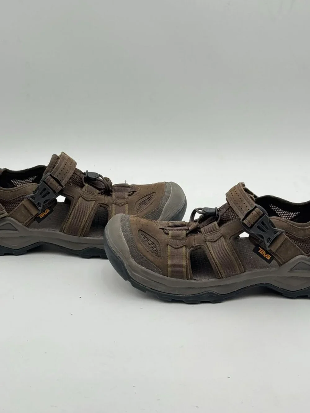 Teva Omnium 2 Leather Sandals Mens 11 Coffee Brown Leather Hiking Water Sport